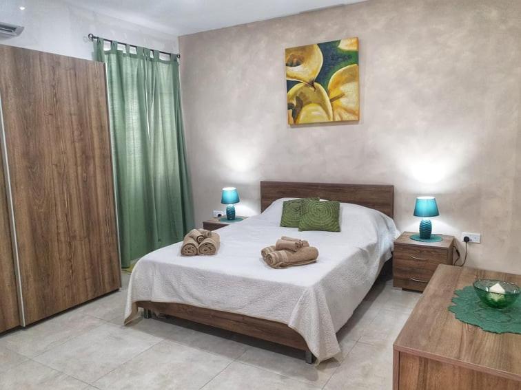 Modern Apartment In Central Bugibba Σεντ Πόλς Μπέι Εξωτερικό φωτογραφία